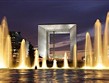 Francie - Paříž - moderní sídliště La Défense v nočním osvětlení