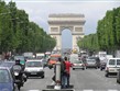 Francie, Paříž, Champs Elysées a Vítězný oblouk