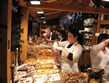 Za vínem a gastronomií - Francie, Alsasko, stánek s pečivem