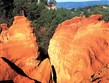 Francie - Provence - Roussillon, bauxitové skály, naleziště malířských hlinek