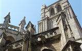 Languedoc - Francie -Languedoc - Beziers, St.Nazaire, zprava věž, sakritie a chór