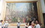 Paříž - Francie - Paříž - sbírky Louvre přitahují milovníky umění z celého světa