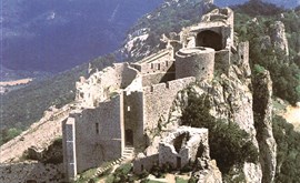 Languedoc a Roussillon, kraj katarských hradů a vína